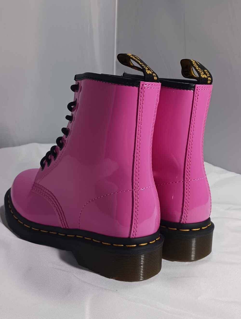 Dr. Martens 1460 Pink Patent Lamper Boots NIB – Women’s US 6 ✨🩷 - Picture 13 of 16
